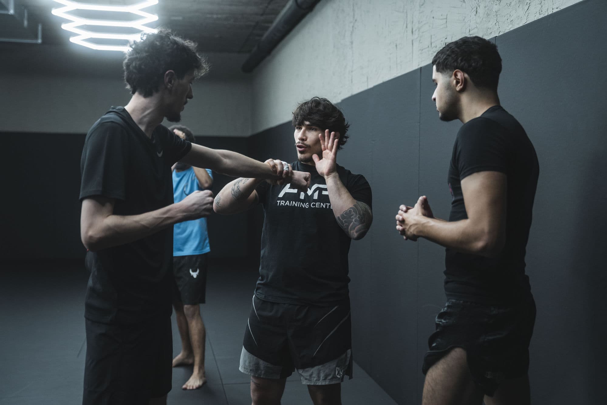 Entraînement Muay Thaï — Fighting Squad Biel/Bienne